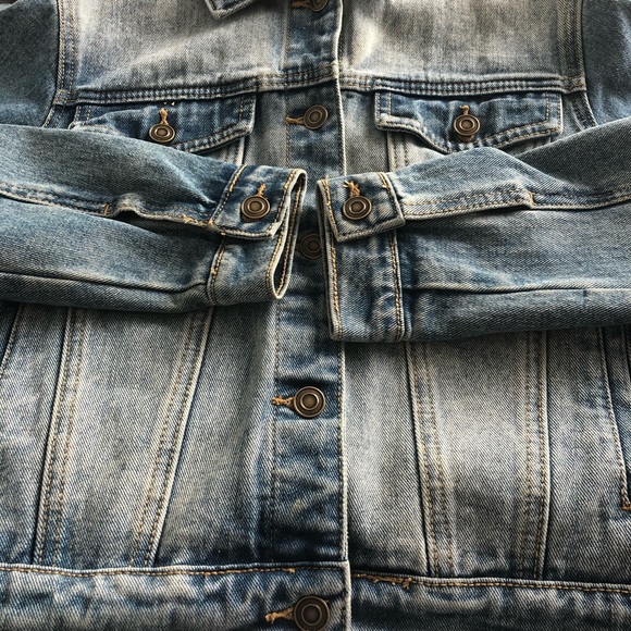 Forever 21 Embroidered Tiger Denim Jacket - Picture 7 of 8